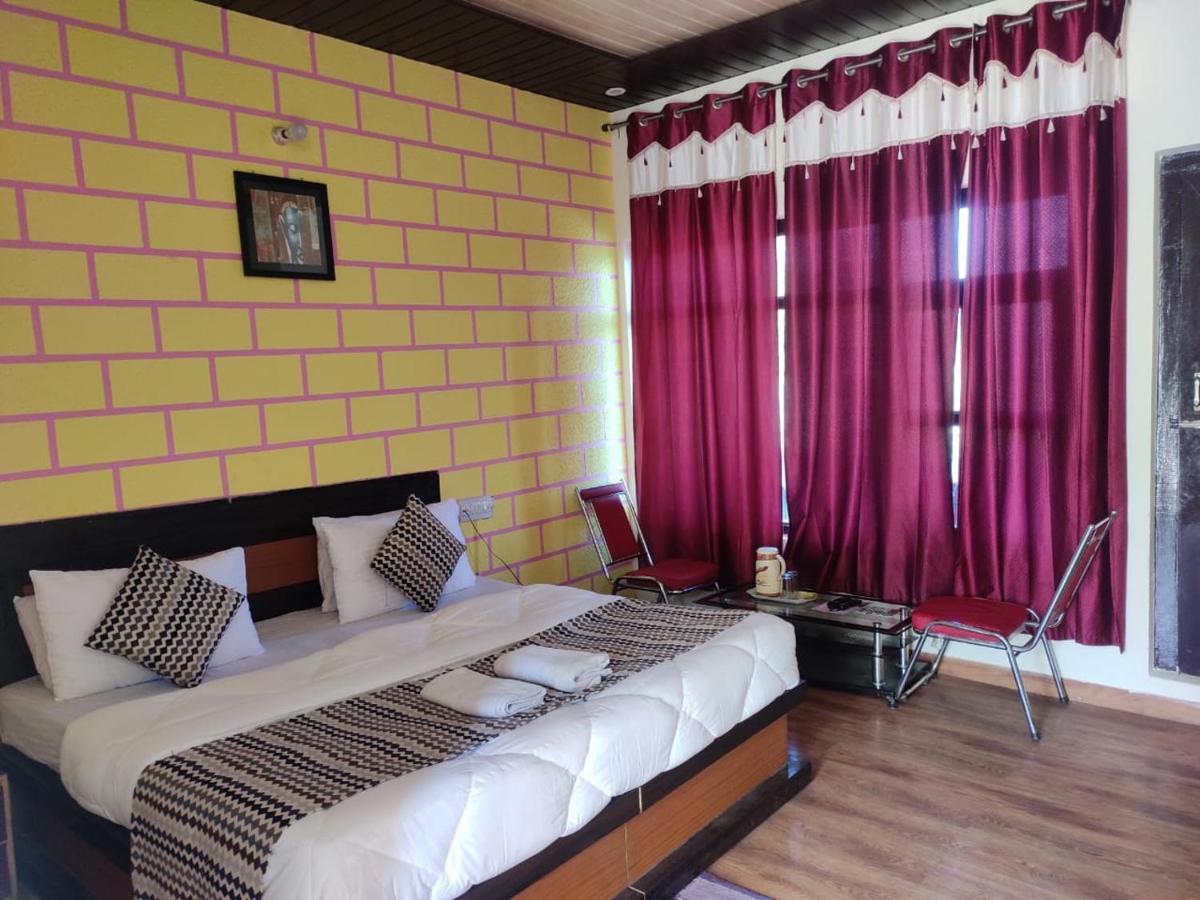 Hotel Deepraj, Kausani Dış mekan fotoğraf