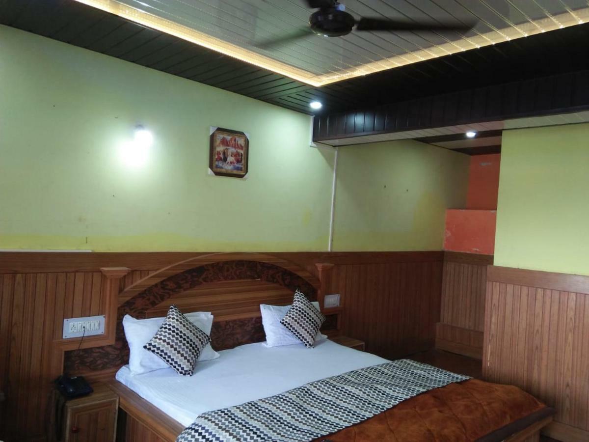 Hotel Deepraj, Kausani Dış mekan fotoğraf